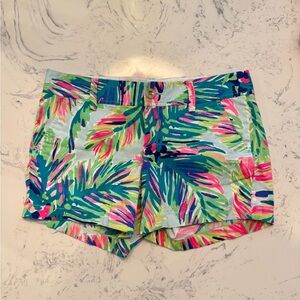 Lilly Pulitzer Tropical Print Callahan Women's Shorts. Size 6.